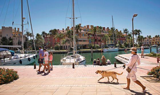 New & Modern Apartment - Marina, Sotogrande Exterior photo